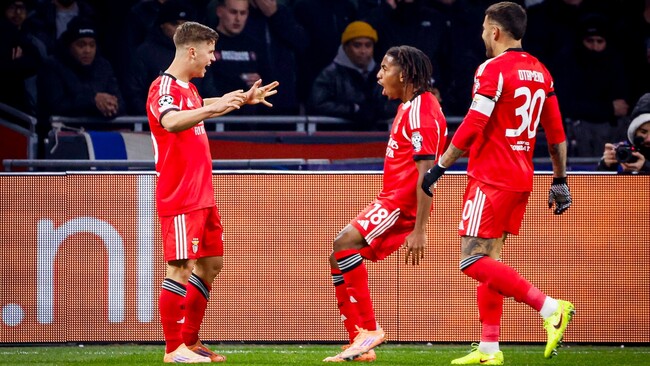 Màn đụng độ kịch tính Benfica vs Academico