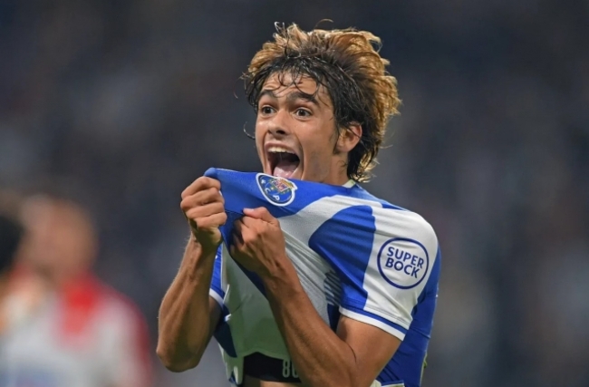 Màn đụng độ kịch tính Porto vs Alverca