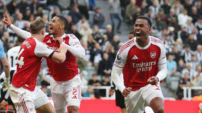 Màn đụng độ kịch tính Fleetwood Town vs Arsenal