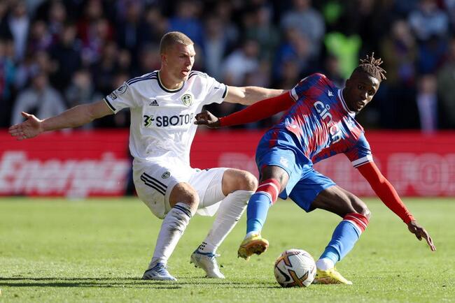 Màn đụng độ kịch tính Leeds United vs Crystal Palace