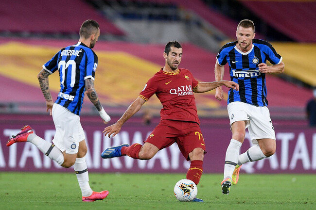 Màn đụng độ kịch tính AS Roma vs Inter Milan