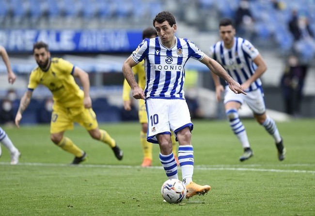  Màn đụng độ kịch tính Real Sociedad vs Levante