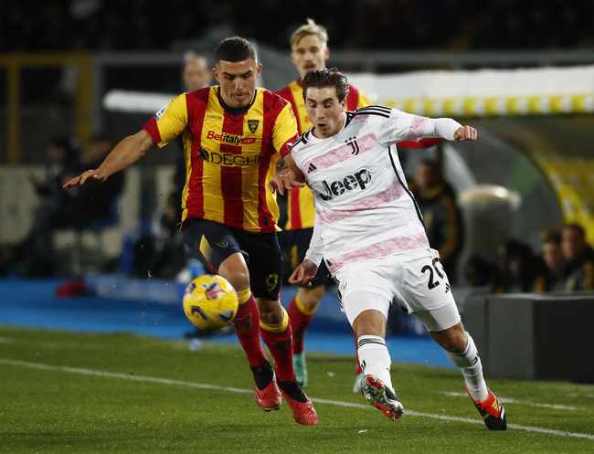 Màn đụng độ kịch tính Lecce vs Juventus