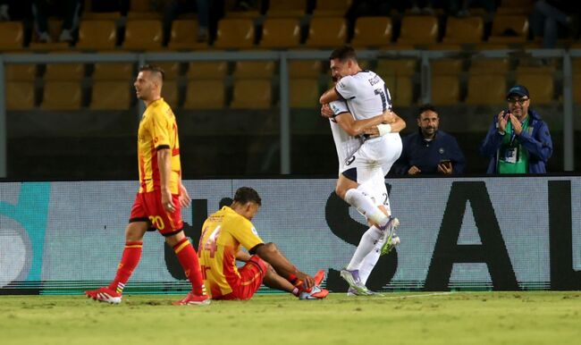 Màn đụng độ kịch tính Cagliari vs Lecce